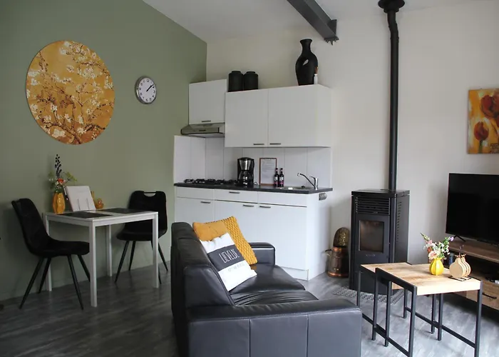 Bed & Breakfast De Keijzer 4*